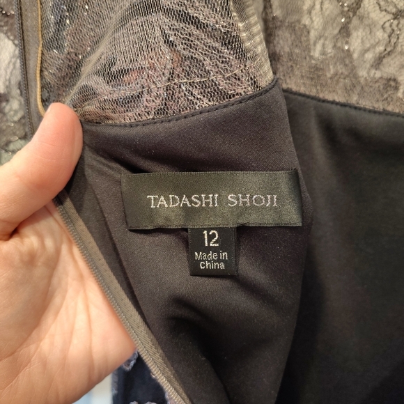 Tadashi Shoji Black and Gold Lace Midi Dress - Picture 6 of 8